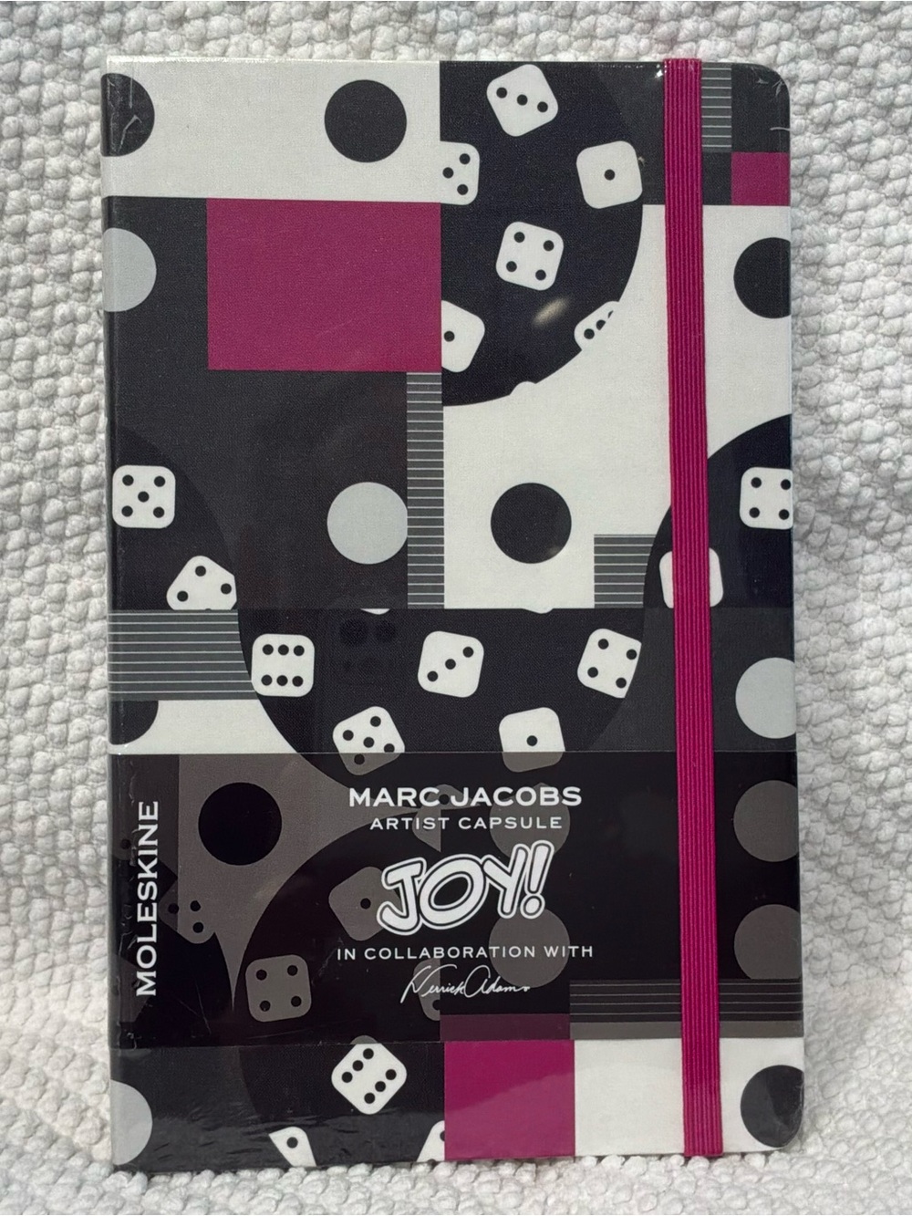 Moleskine x Marc Jacobs JOY! magenta & Black Artist Capsule lined Notebook! 💟